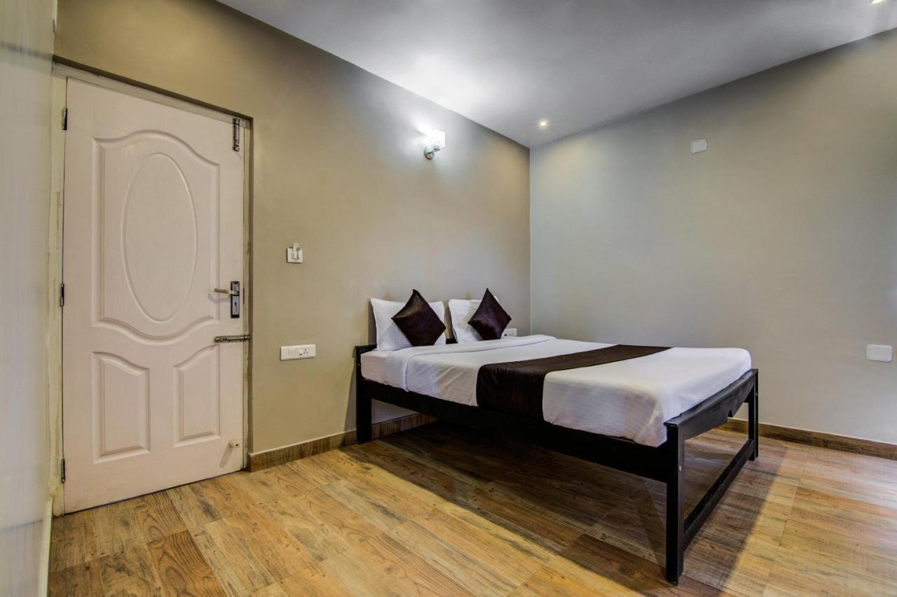 Oyo 18944 Venus Residency Hotel อูตี ภายนอก รูปภาพ