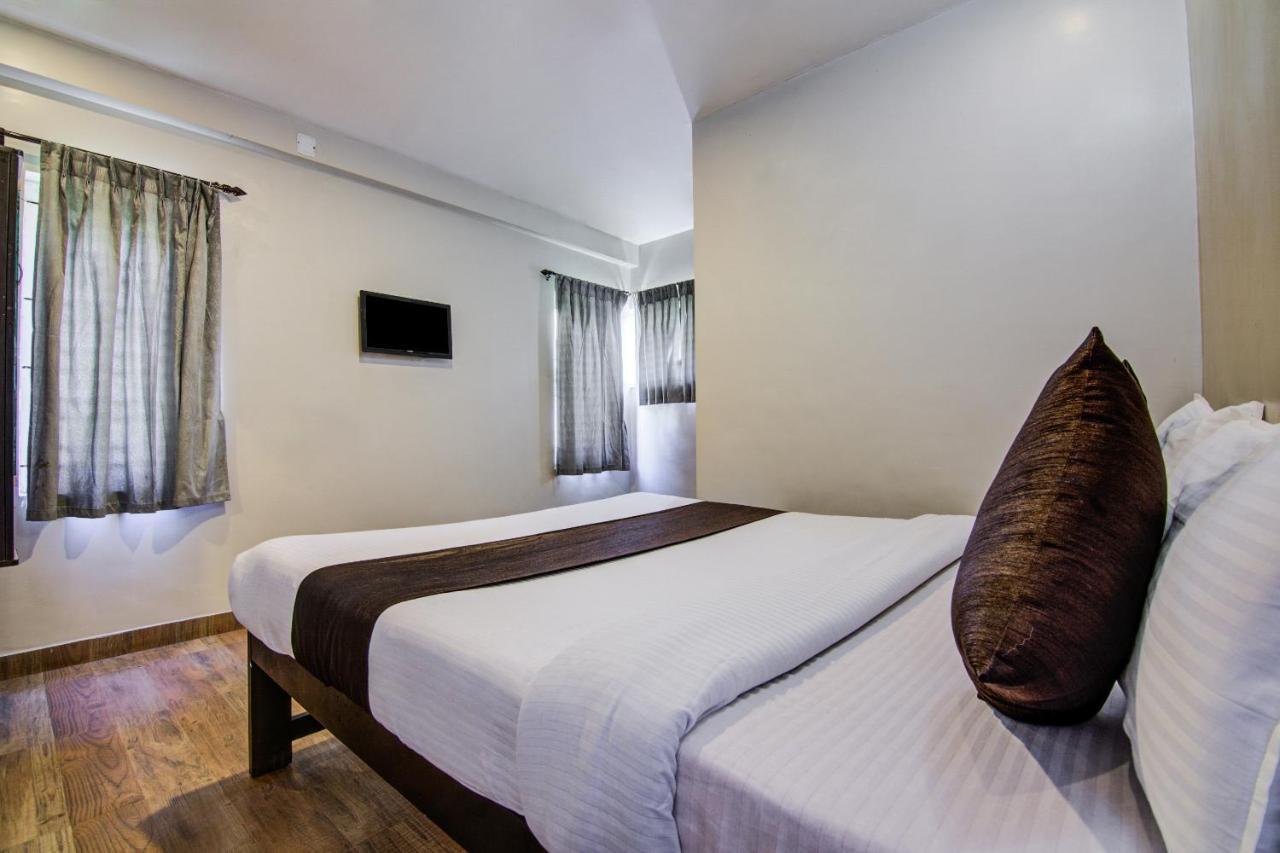 Oyo 18944 Venus Residency Hotel อูตี ภายนอก รูปภาพ